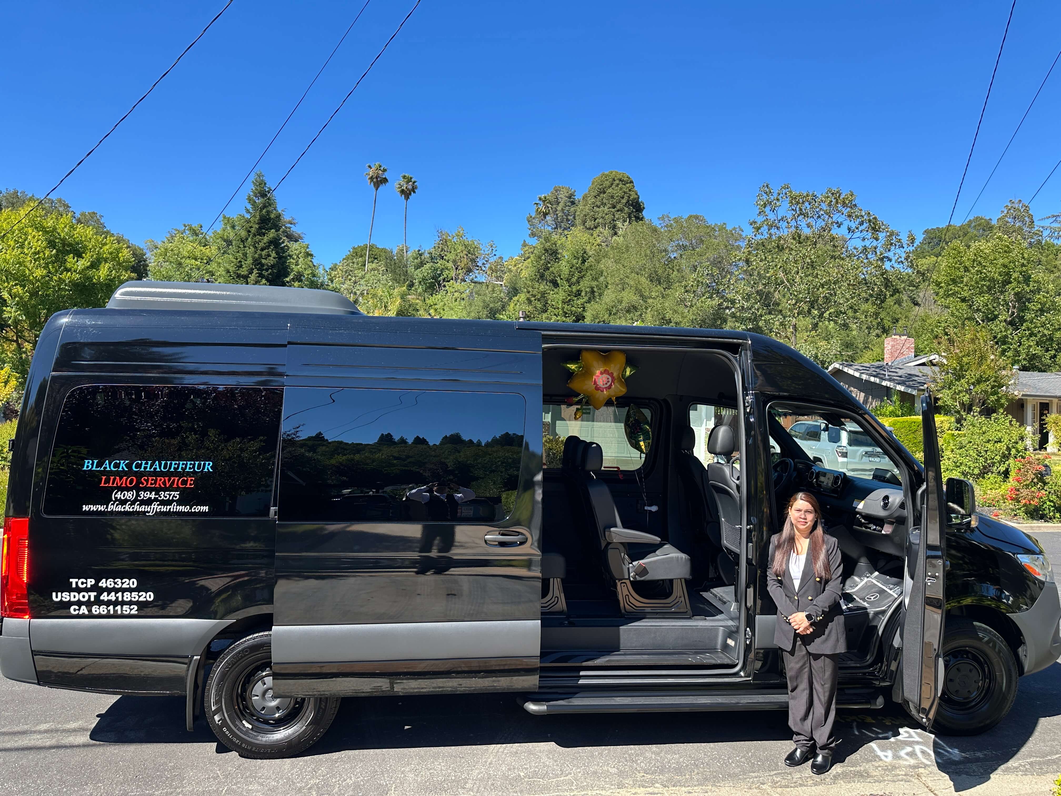 Mercedes Sprinter limousine service for group transportation in Dublin California